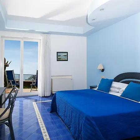 Hotel Club Due Torri 4*