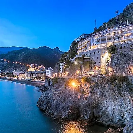 Hotell Club Due Torri 4*