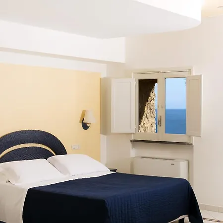 Club Due Torri Hotel